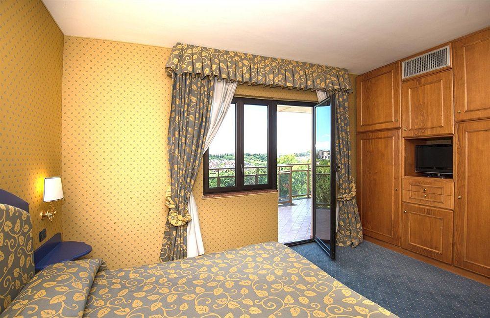 Park Hotel Blanc Et Noir Ρώμη Εξωτερικό φωτογραφία