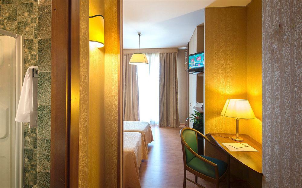 Park Hotel Blanc Et Noir Ρώμη Εξωτερικό φωτογραφία