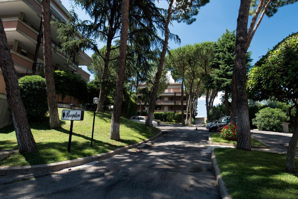 Park Hotel Blanc Et Noir Ρώμη Εξωτερικό φωτογραφία