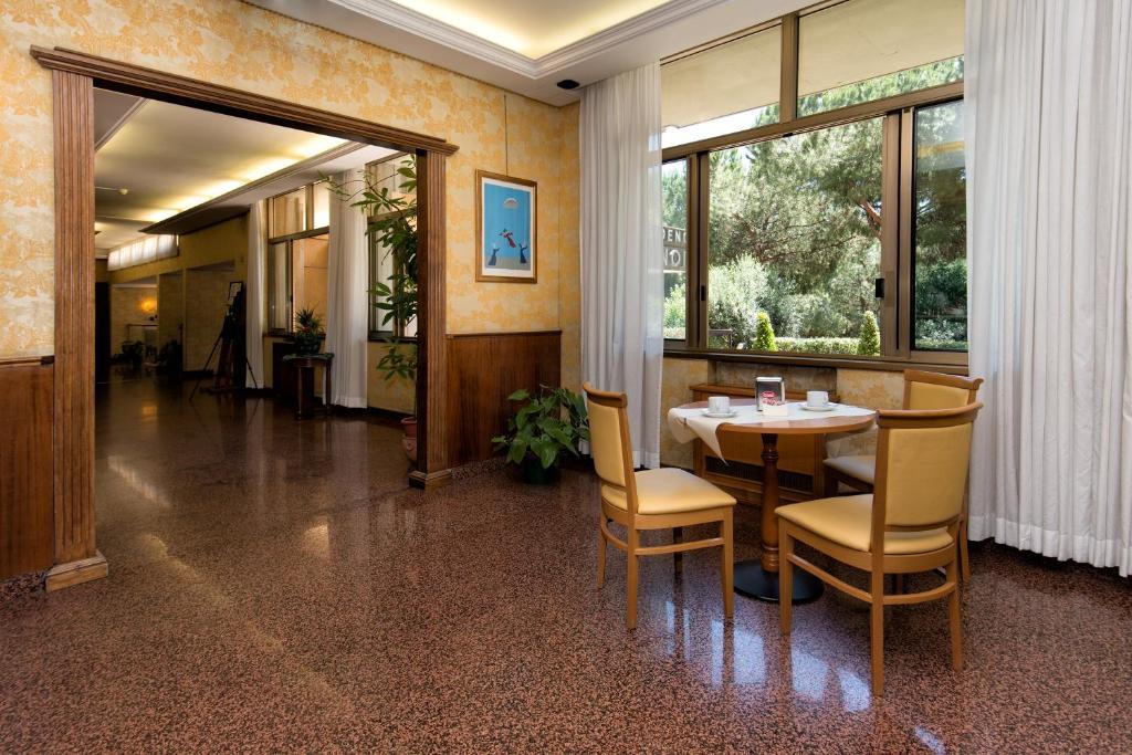 Park Hotel Blanc Et Noir Ρώμη Εξωτερικό φωτογραφία